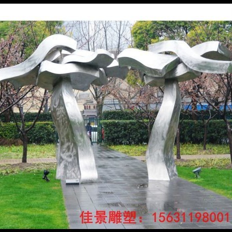 不锈钢麻花抽象 公园景观雕塑