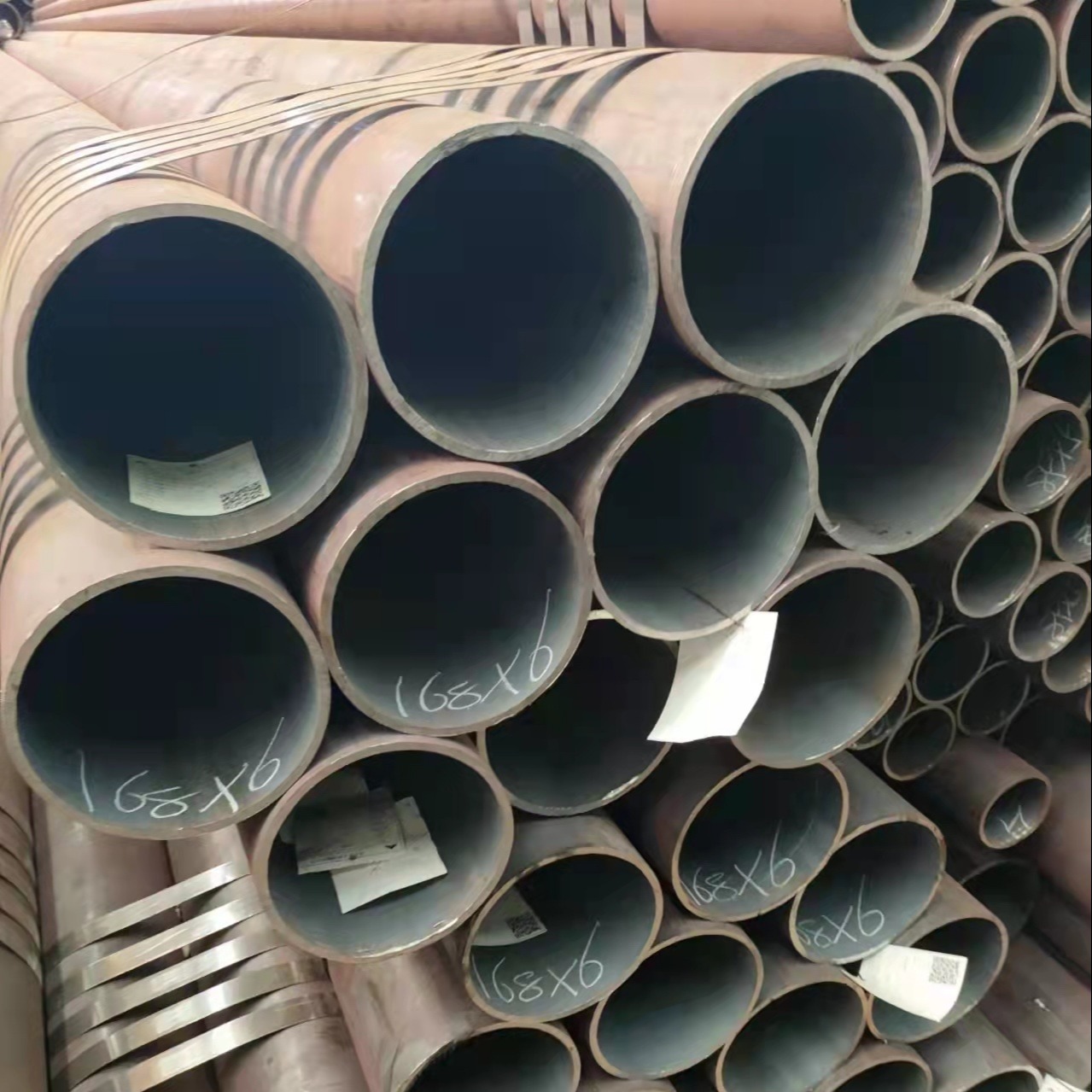 16MN低合金钢管 各种规格合金钢管 厂家直销 加工定制