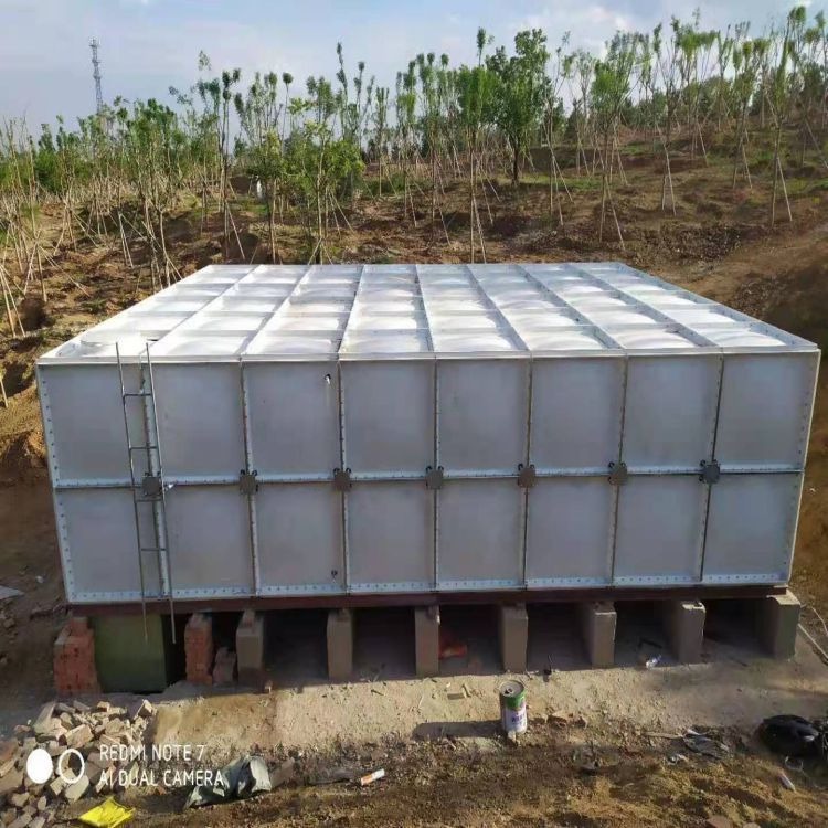 泽润玻璃钢楼顶水箱 700立方螺栓式水箱 SMC储蓄水箱