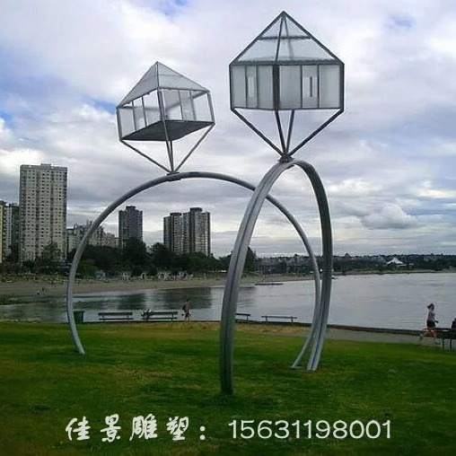 不锈钢钻石雕塑公园景观雕塑