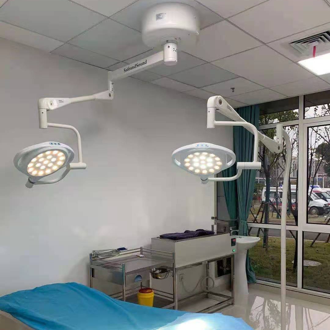 医院用LED手术辅助照明灯 LED300手术照明灯 手术无影灯 手术检查灯图片