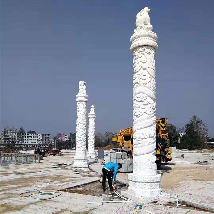 石头龙柱石雕华表广场图腾柱抽象石雕文化柱雕刻厂家