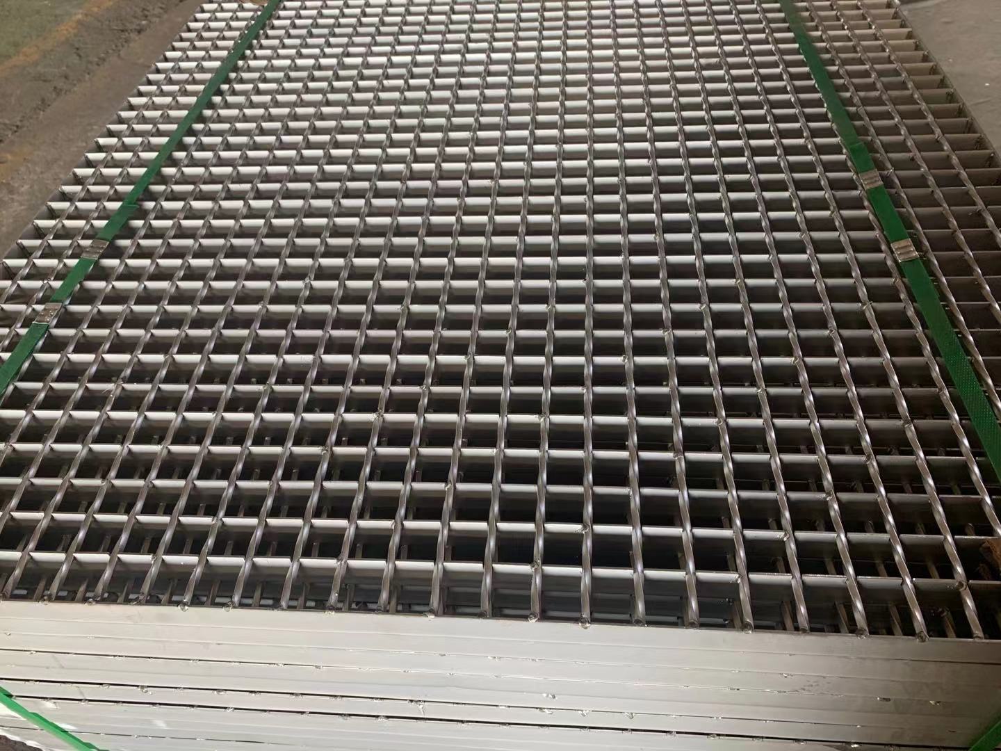 镀锌钢格板  江苏不锈钢格栅板 热铸锌钢格板厂家直销