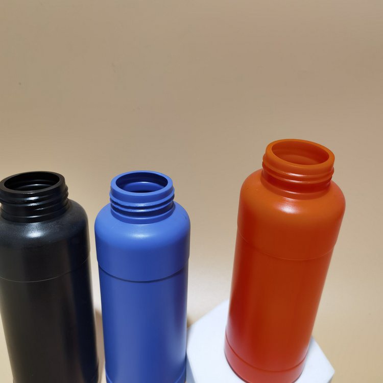 盖子压旋盖  pe化工塑料瓶 沧盛塑业 500ml带盖兽药瓶