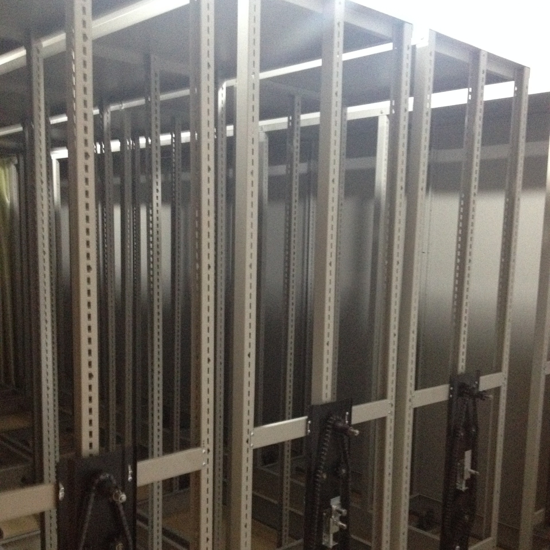 深圳厂家提供密集架拆装密集架安装搬迁服务