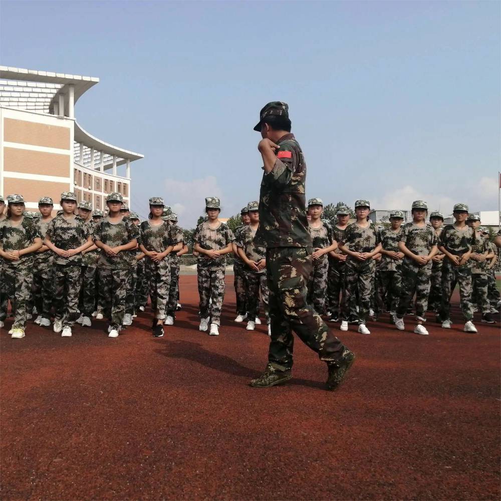 重 庆大学军训服装全棉短袖套装江 津现货定做服装厂海洋蓝色
