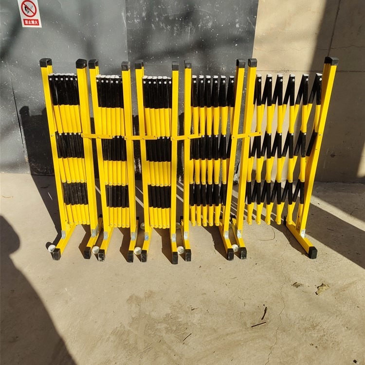 供应伸缩围栏 管式护栏2.5米 可拉伸折叠式围栏 电力围栏 隔离栏