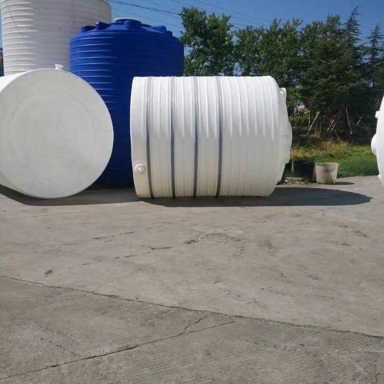 瑞通容器20吨塑料水桶白色圆形立式20立方储水罐一体成型室外使用