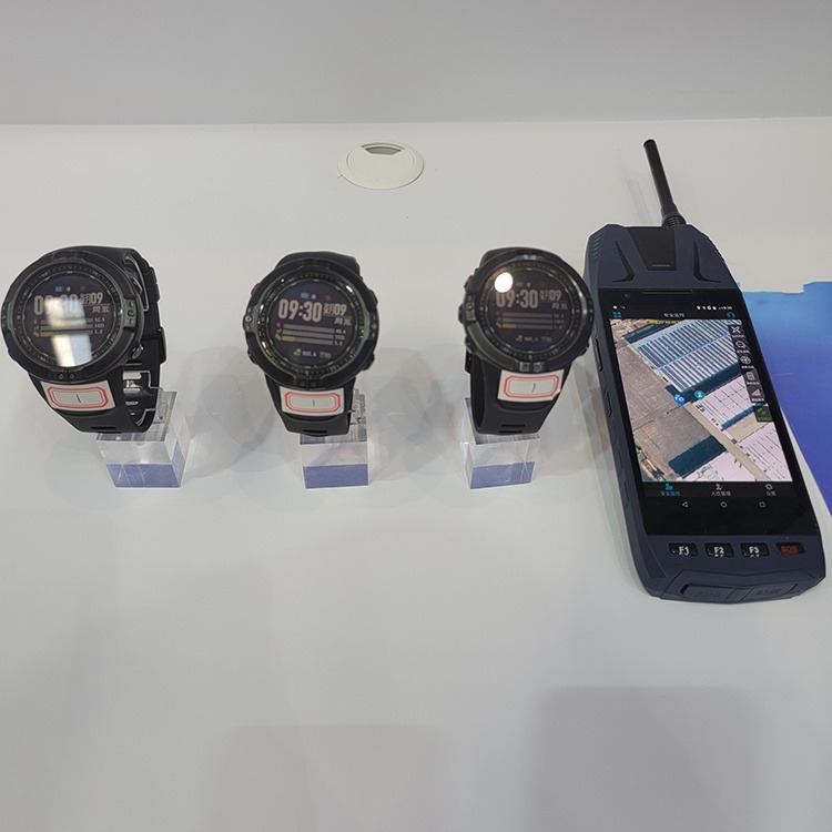 zc1智能单 手表 定位通信手表 户外运动腕表
