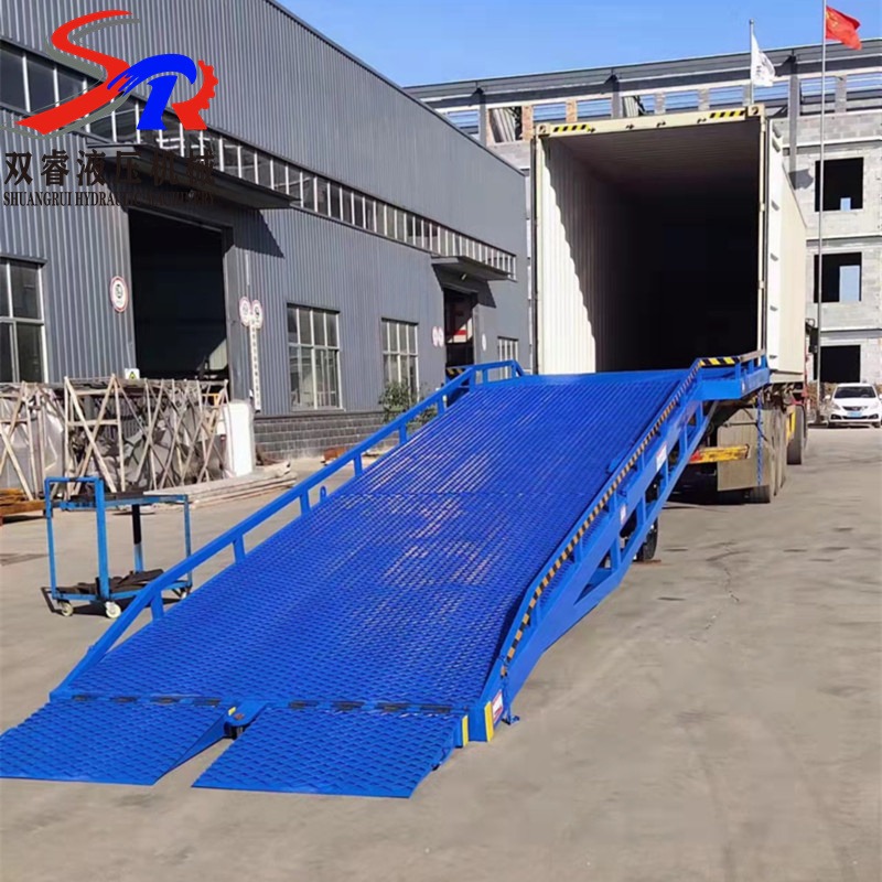 工厂销售DCQY8吨移动式登车桥汽车尾板过桥叉车坡道集装箱卸货平台