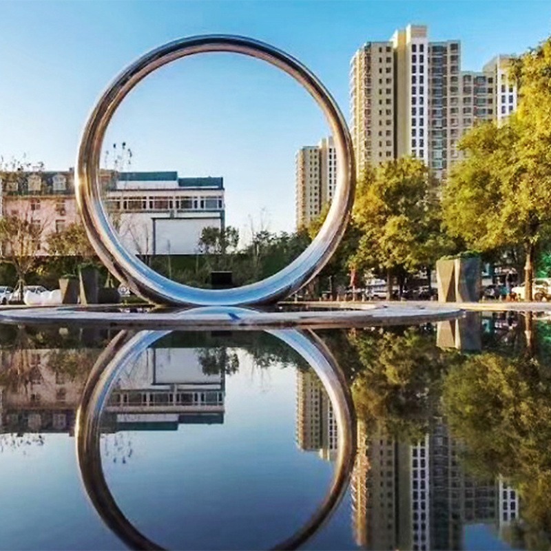 不锈钢雕塑厂 镜面圆环雕塑 巨型水景摆件 户外广场景观圆环雕塑 公园庭院装饰摆件图片