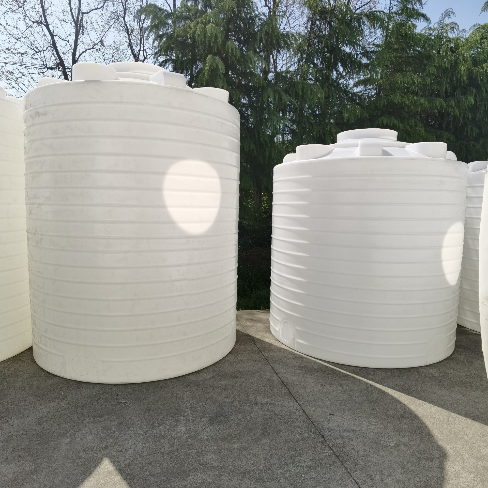 瑞通供应2000L污水储水罐 PE水箱 工业废液水箱