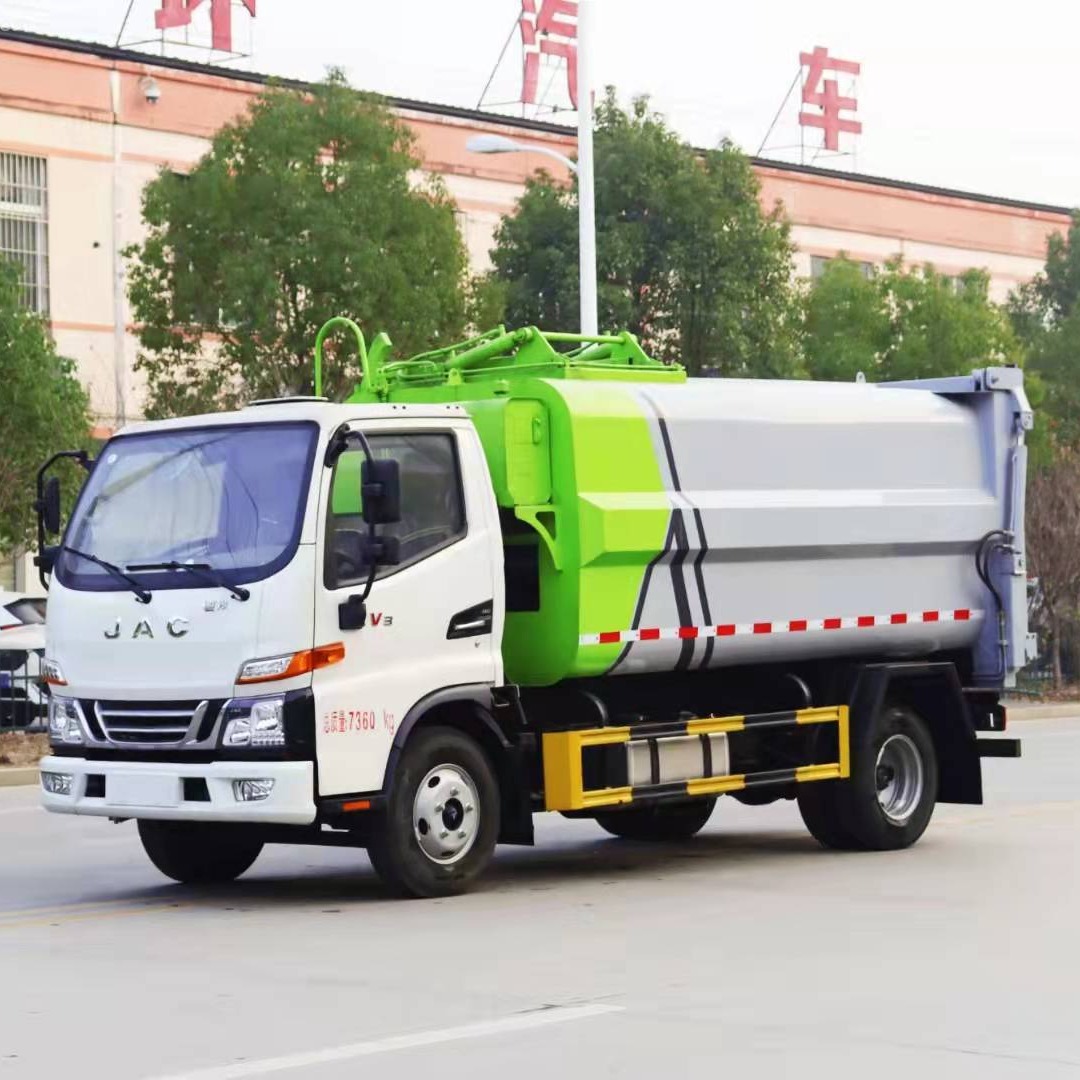 干湿垃圾处理车    7.5方江淮垃圾车   侧装挂桶垃圾车图片